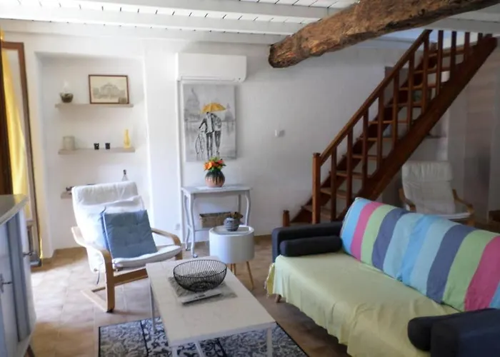 De Charme Entre Et Montagne Appartement *